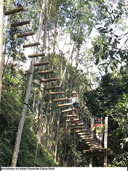 Arvorismo no Hotel Fazenda China Park (Divulgação) 