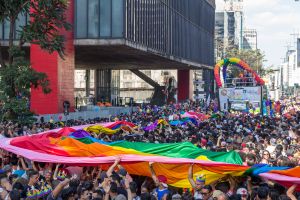 Mês do Orgulho Gay: mercado de turismo é turbinado durante Parada LGBTQIA. Demanda cresceu de 2017 para 2018.